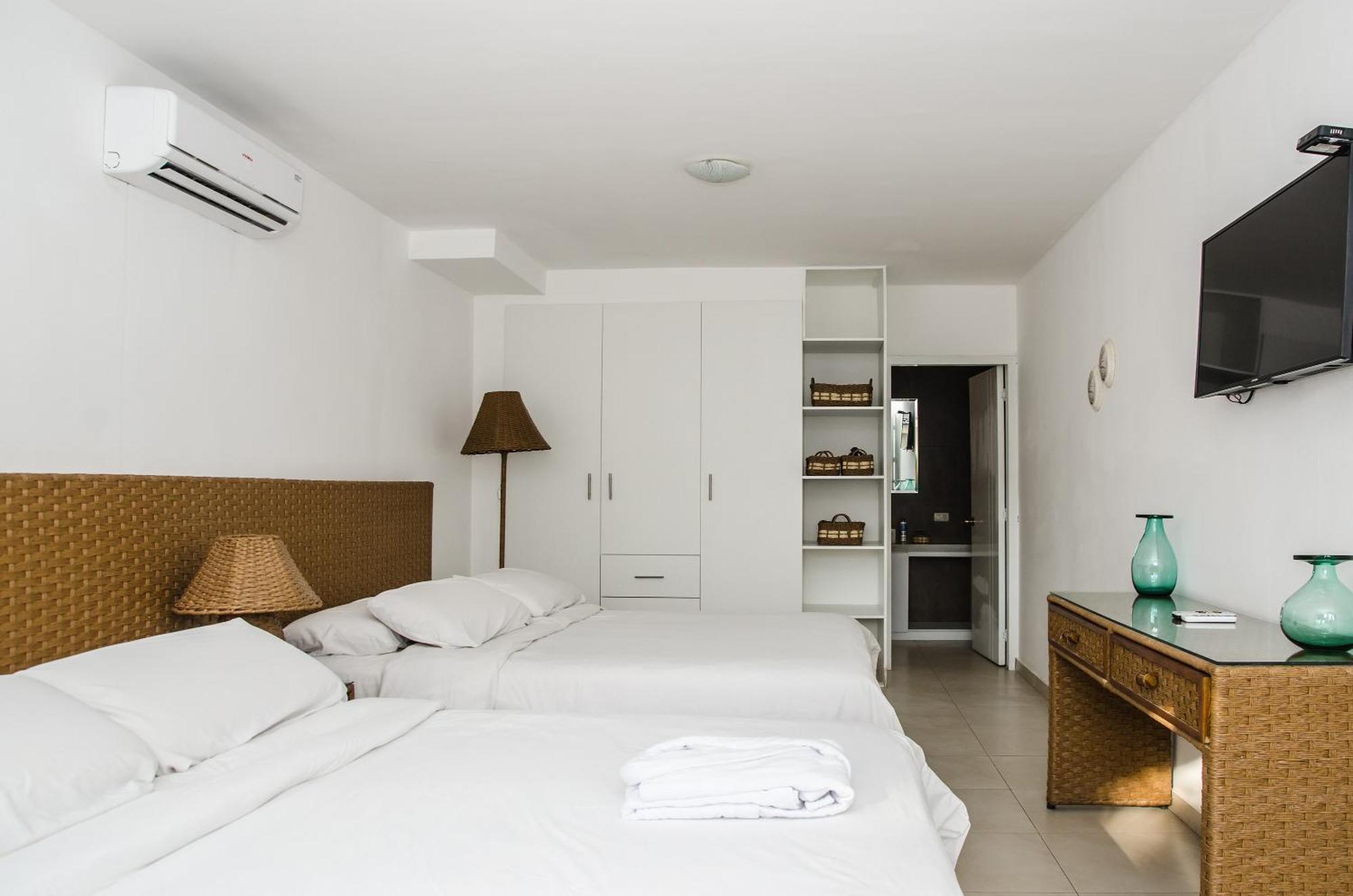 Hotel Vistalmar Манта Экстерьер фото